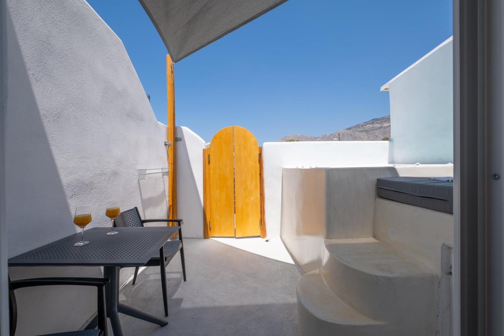 Sand Gem - Beach Apartments Perissa Exterior foto
